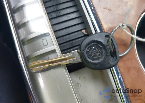 2011 Buick Enclave 1Xl z USA, uszkodzony, nr VIN 5GAKVBED5BJ382428